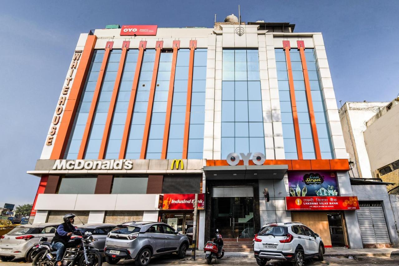 Collection O 76248 Hotel D Crown New Delhi Buitenkant foto